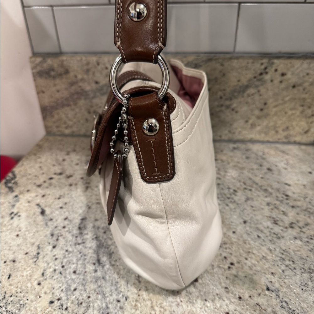 Coach soho white and Brown Leather Shoulder Bag Y2K excellent condition - Picture 4 of 9